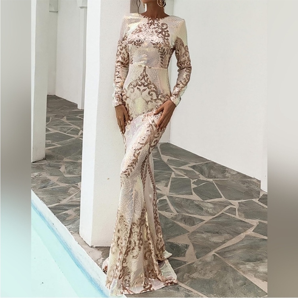 Elegant Cream and Gold Women's Dress
